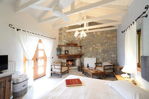 Abeliona Retreat Hotel Ambeliona Ngoại thất bức ảnh